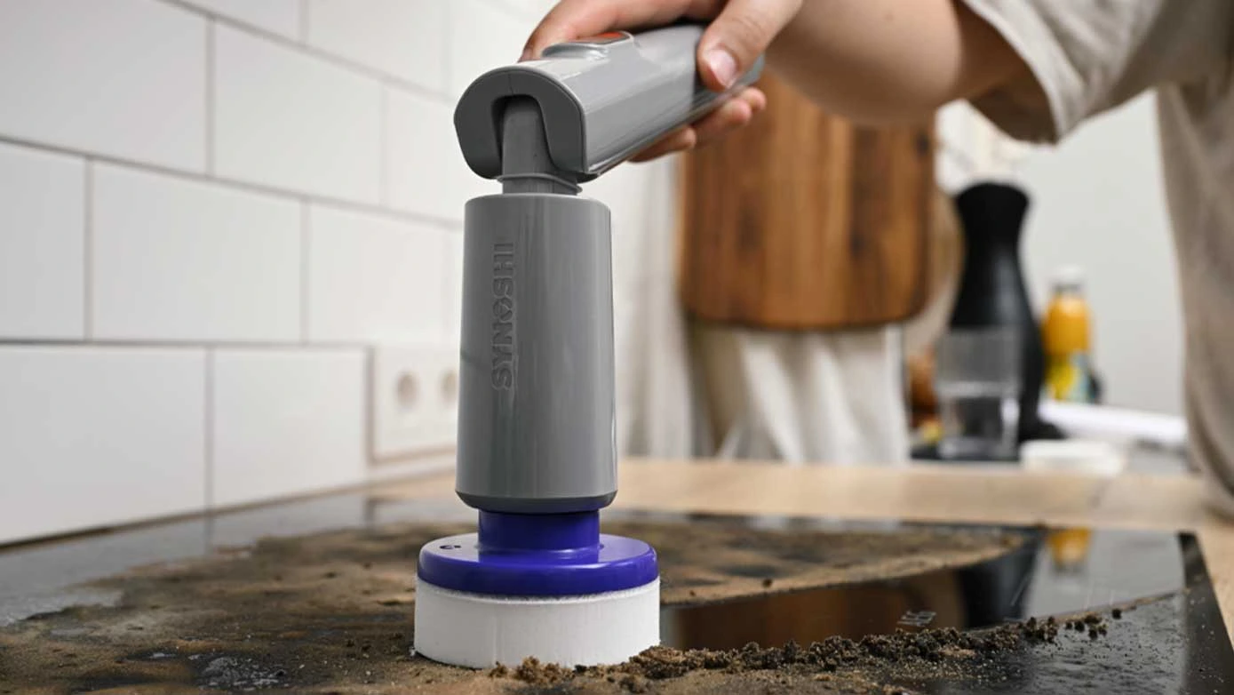 Meet the Smart Cleaning Tool That Makes Bathroom Grime Disappear in Minutes